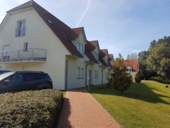 Fußweg zu Haus 1